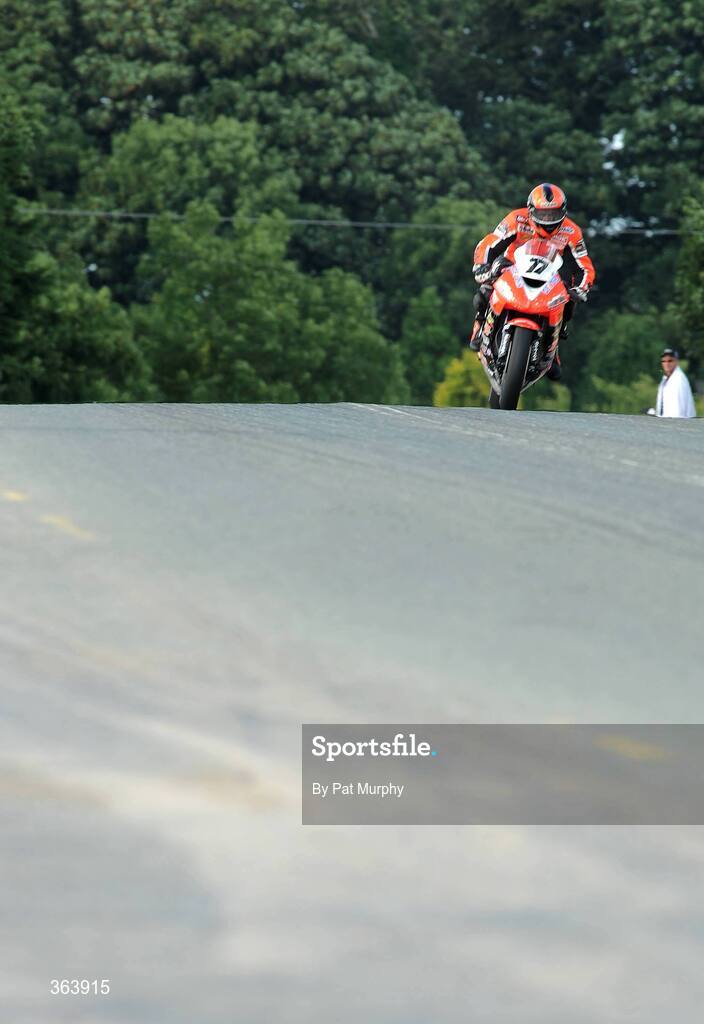3 July 2009; Ryan Farquhar, Scotland, in action during the Skerries 100 Motorcycling Practice, Skerries, Co. Dublin. Picture credit: Pat Murphy / SPORTSFILE