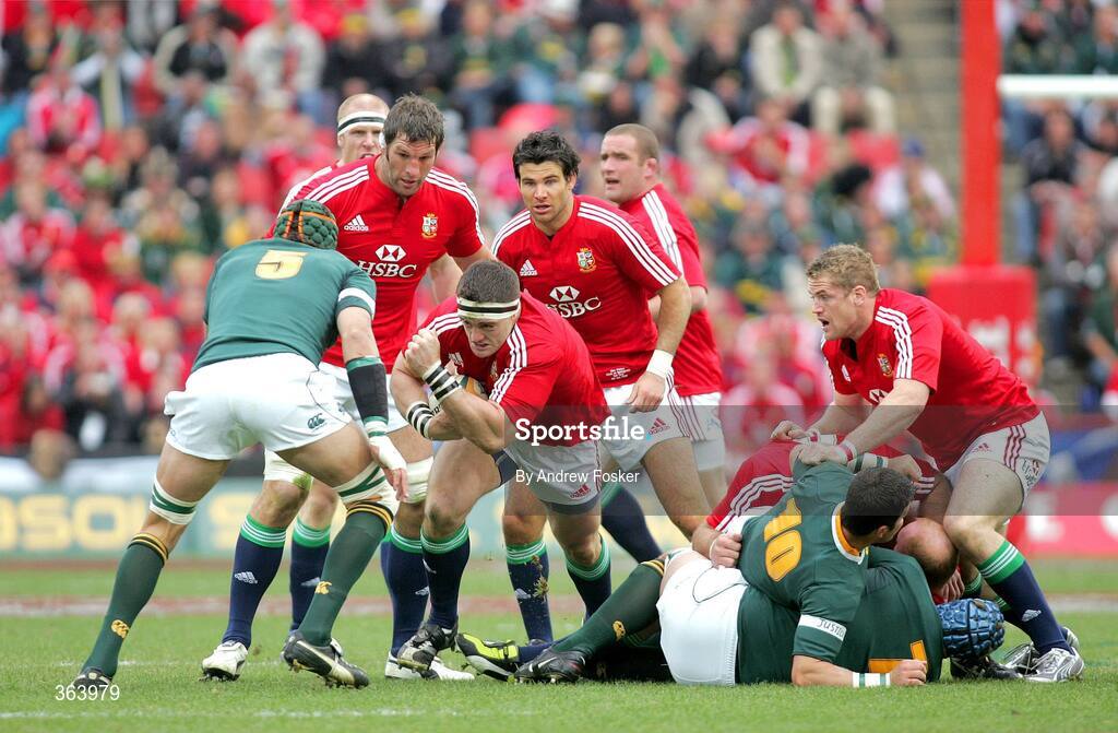 4 July 2009; Andrew Sheridan, British and Irish Lions, in action against Victor Matfield, South Africa. 3rd Test, South Africa v British and Irish Lions, Ellis Park, Johannesburg, South Africa. Picture credit: Andrew Fosker / SPORTSFILE