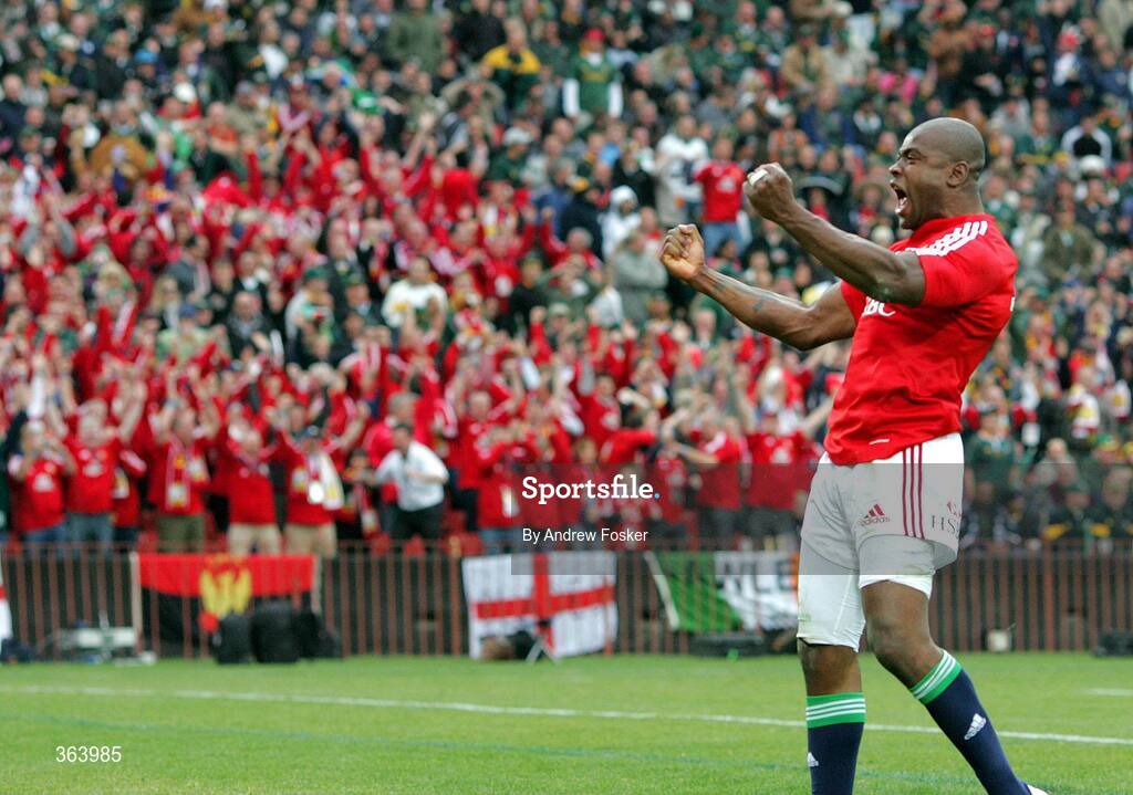 4 July 2009; Ugo Monye, British and Irish Lions, celebrates his try. 3rd Test, South Africa v British and Irish Lions, Ellis Park, Johannesburg, South Africa. Picture credit: Andrew Fosker / SPORTSFILE