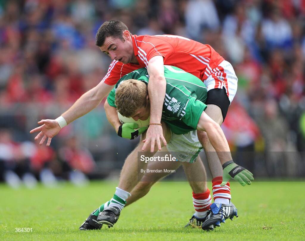 5 July 2009; Johnny McCarthy, Limerick, in action against Donncha O'Connor, Cork. GAA Football Munster Senior Championship Final, Limerick v Cork, Pairc Ui Chaoimh, Cork. Picture credit: Brendan Moran / SPORTSFILE