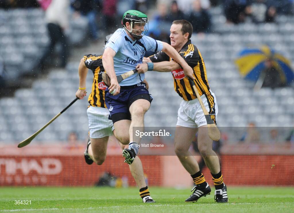 5 July 2009; Liam Ryan, Dublin, in action against Michael Kavanagh and Jackie Tyrrell, Kilkenny. GAA Hurling Leinster Senior Championship Final, Kilkenny v Dublin, Croke Park, Dublin. Picture credit: Matt Browne / SPORTSFILE