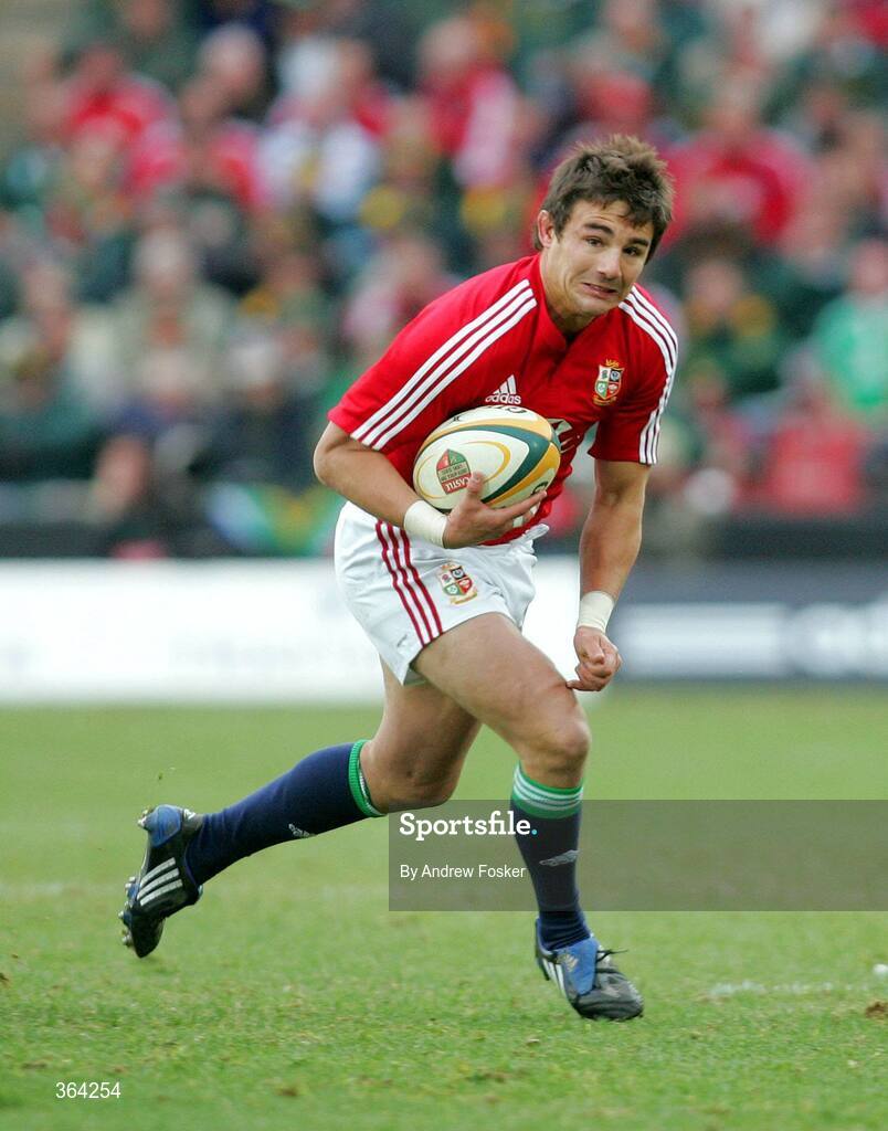 4 July 2009; Harry Ellis, British and Irish Lions, breaks with the ball. 3rd Test, South Africa v British and Irish Lions, Ellis Park, Johannesburg, South Africa. Picture credit: Andrew Fosker / SPORTSFILE