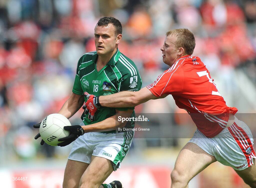 5 July 2009; Jason Stokes, Limerick, in action against Michael Shields, Cork. GAA Football Munster Senior Championship Final, Limerick v Cork, Pairc Ui Chaoimh, Cork. Picture credit: Diarmuid Greene / SPORTSFILE