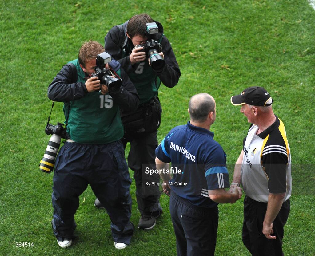 5 July 2009; Dublin manager Anthony Daly and Kilkenny manager Brian Cody shake hands after the game. GAA Hurling Leinster Senior Championship Final, Kilkenny v Dublin, Croke Park, Dublin. Picture credit: Stephen McCarthy / SPORTSFILE