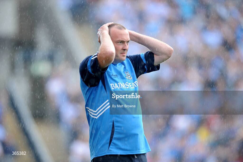 12 July 2009; Dublin manager Pat Gilroy watches his team in action against Kildare. GAA Football Leinster Senior Championship Final, Dublin v Kildare, Croke Park, Dublin. Picture credit: Matt Browne / SPORTSFILE