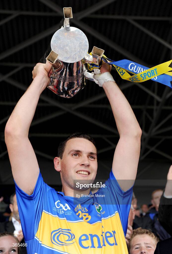12 July 2009; Tipperary captain Willie Ryan lifts the cup after the game. GAA Hurling Munster Senior Championship Final, Tipperary v Waterford, Semple Stadium, Thurles, Co. Tipperary. Picture credit: Brendan Moran / SPORTSFILE