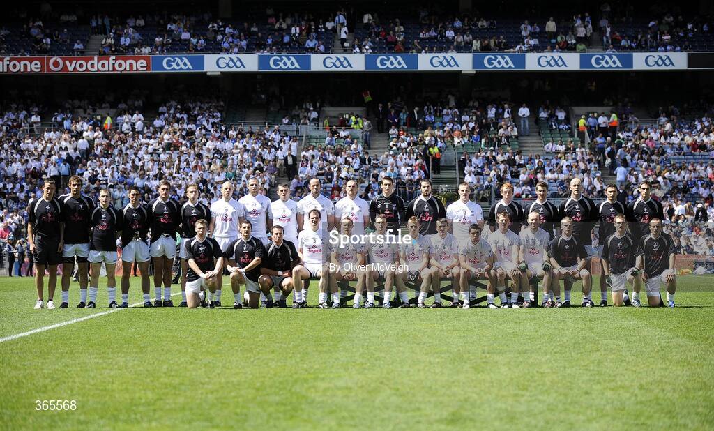 12 July 2009; The Kildare squad. GAA Football Leinster Senior Championship Final, Dublin v Kildare, Croke Park, Dublin. Picture credit: Oliver McVeigh / SPORTSFILE