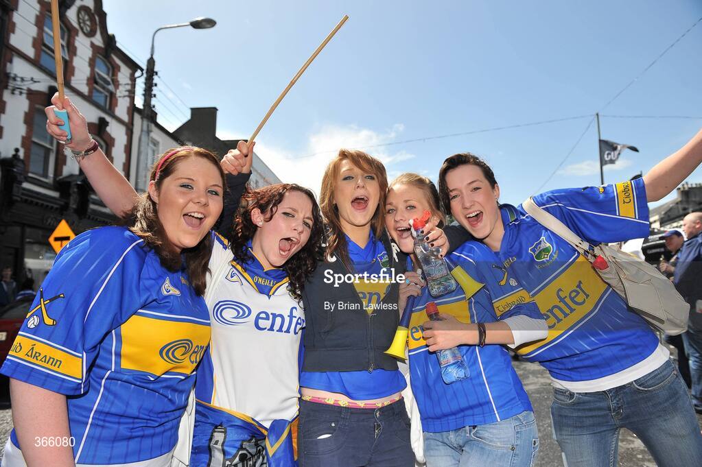 12 July 2009; Tipperary fans ahead of the match. GAA Hurling Munster Senior Championship Final, Tipperary v Waterford, Semple Stadium, Thurles, Co. Tipperary. Picture credit: Brian Lawless / SPORTSFILE