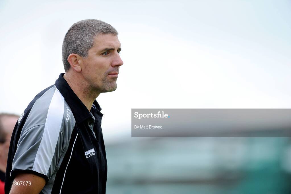 18 July 2009; Sligo manager Kevin Walsh watches his team in action against Kerry. GAA All-Ireland Senior Football Championship Qualifier, Round 3, Kerry v Sligo, Austin Stack Park, Tralee, Co. Kerry. Picture credit: Matt Browne / SPORTSFILE