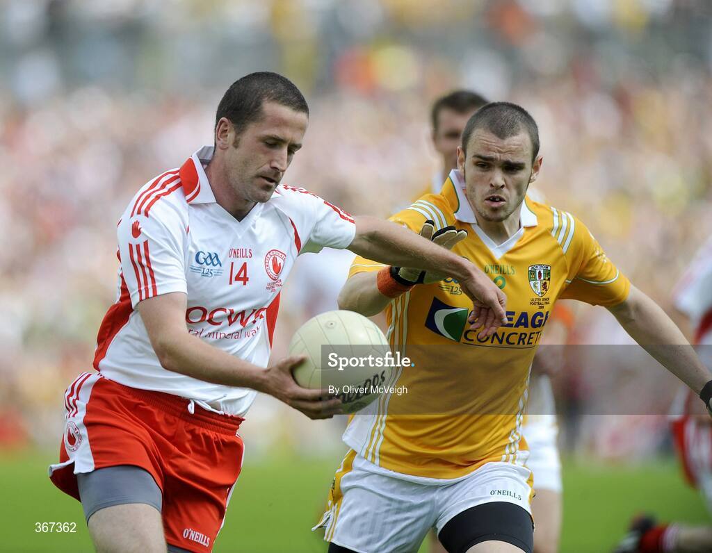 19 July 2009; Stephen O'Neill, Tyrone, in action against Colin Brady, Antrim. GAA Football Ulster Senior Championship Final, Tyrone v Antrim, St Tighearnach's Park, Clones, Co. Monaghan. Picture credit: Oliver McVeigh / SPORTSFILE