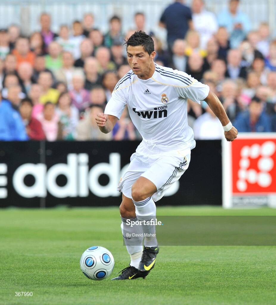 20 July 2009; Cristiano Ronaldo, Real Madrid, in action against Shamrock Rovers. Soccer Friendly, Shamrock Rovers v Real Madrid, Tallaght Stadium, Dublin. Picture credit: David Maher / SPORTSFILE