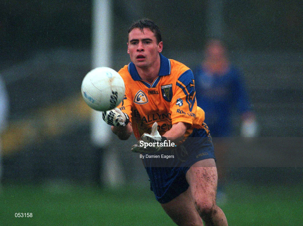 29 October 2000; Paul Noone of Roscommon during the Church & General National Football League Division 1A match between Roscommon and Galway at Dr Hyde Park in Roscommon. Photo by Damien Eagers/Sportsfile