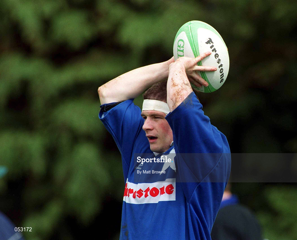 29 April 2000; Peter Smyth of St Mary's during the AIB All-Ireland League Division 1 match between St Mary's and Cork Constitution at Templeville Road in Dublin. Photo by Matt Browne/Sportsfile