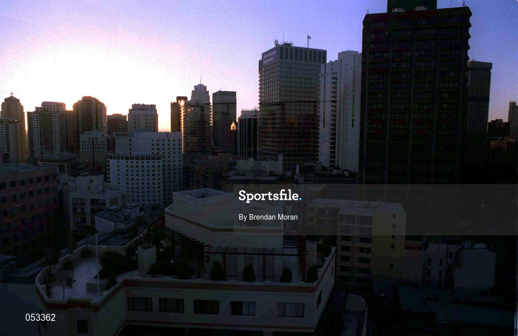 2 October 2000; A general view of the sunset over Sydney, Australia. Photo by Brendan Moran/Sportsfile