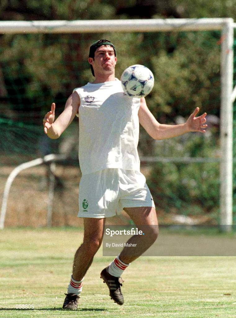 27 January 1999; Dave McMahon during a Republic of Ireland U-17 Squad Training Session at Greenpoint AFC in Capetown, South Africa. Photo by David Maher/Sportsfile