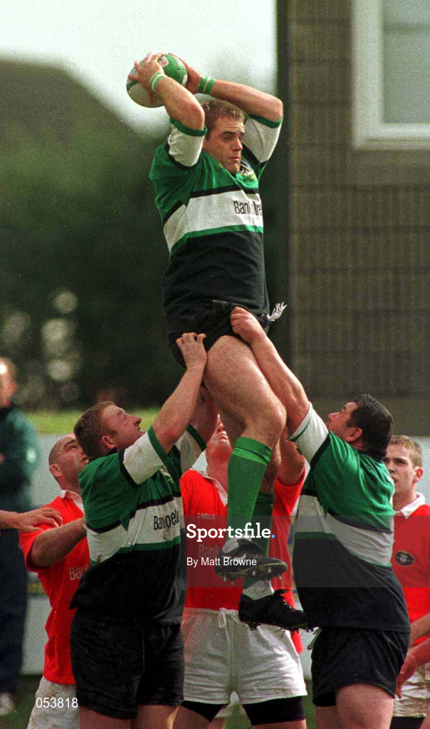 12 September 1998; Graham Heaslip of Connacht wins the ball in a lineout during the Guinness Interprovincial Rugby Championship match between Munster and Connacht at Dooradoyle in Limerick. Photo by Matt Browne/Sportsfile