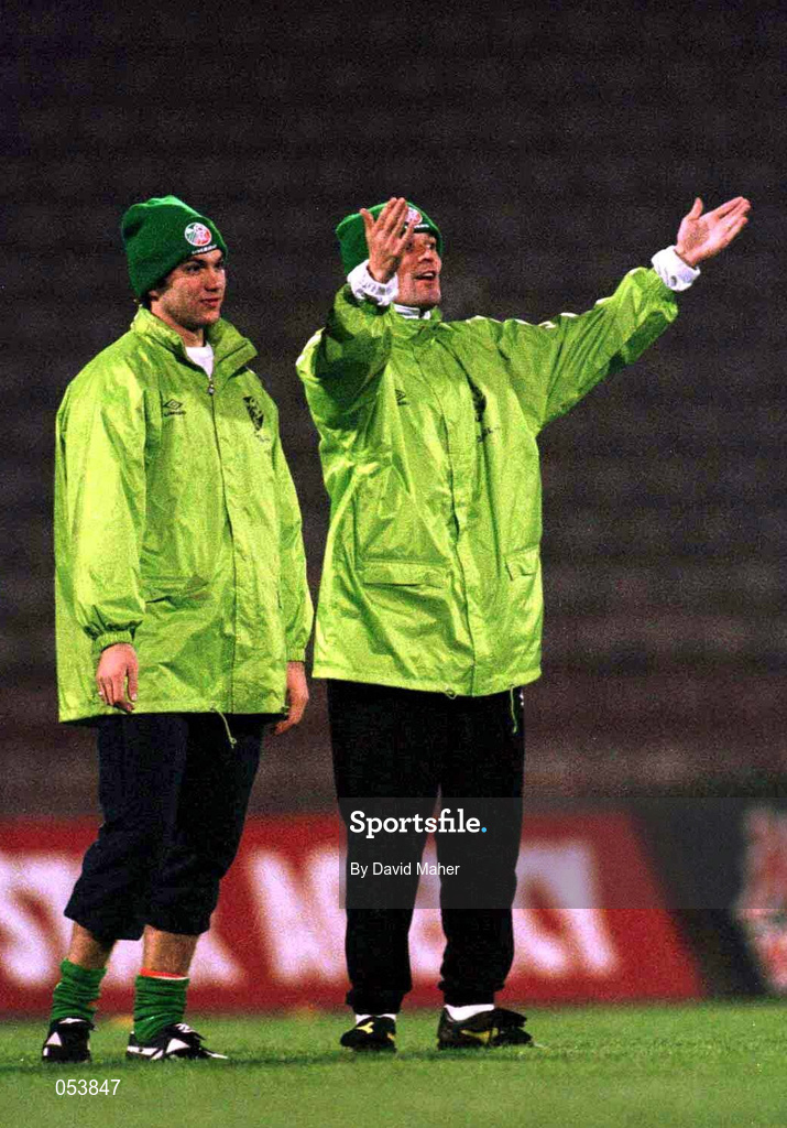 16 November 1998; Jason McAteer, left, and Roy Keane during Republic of Ireland squad training at the Red Star Belgrade Stadium in Belgrade, Yugoslavia. Photo by David Maher/Sportsfile