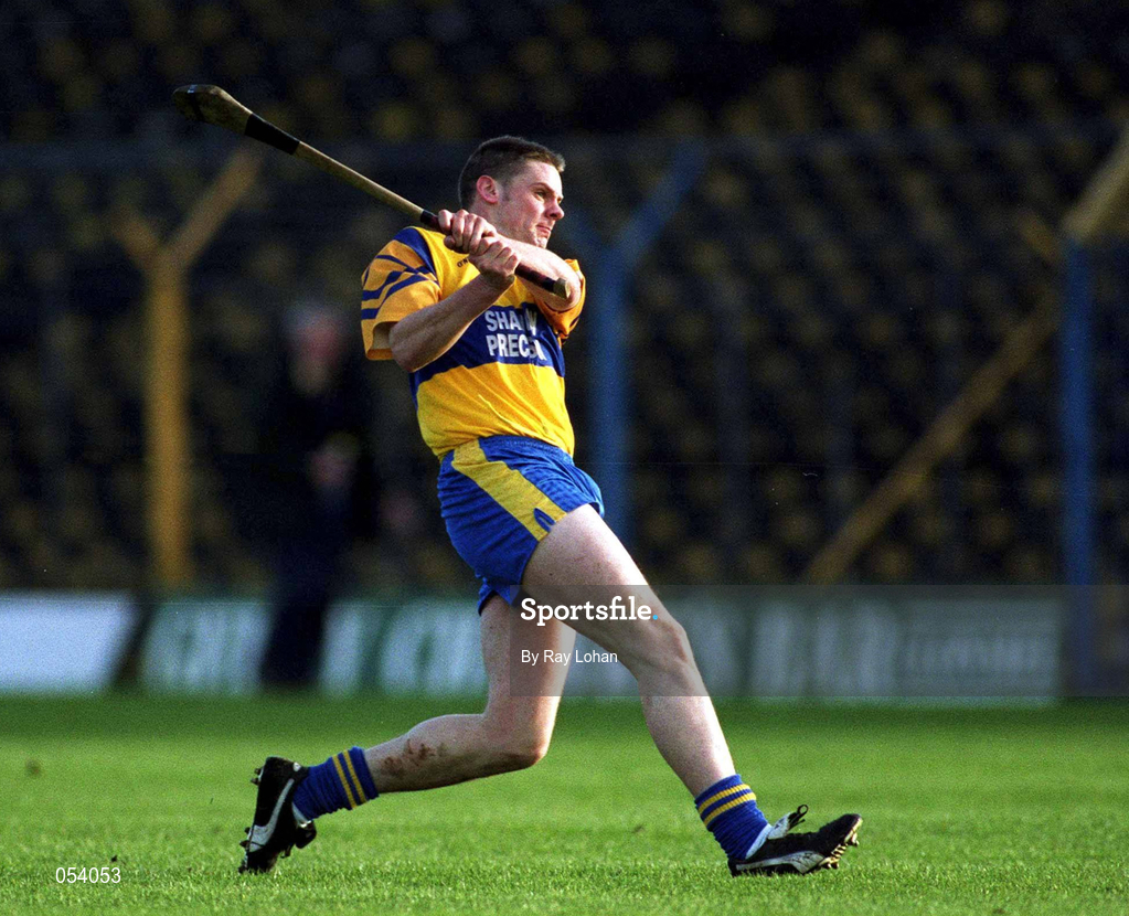 26 November 2000; John Reddan of Sixmilebridge during the AIB Munster Senior Hurling Club Championship Final match between Sixmilebridge and Mount Sion at Semple Stadium in Thurles, Tipperary. Photo by Ray Lohan/Sportsfile