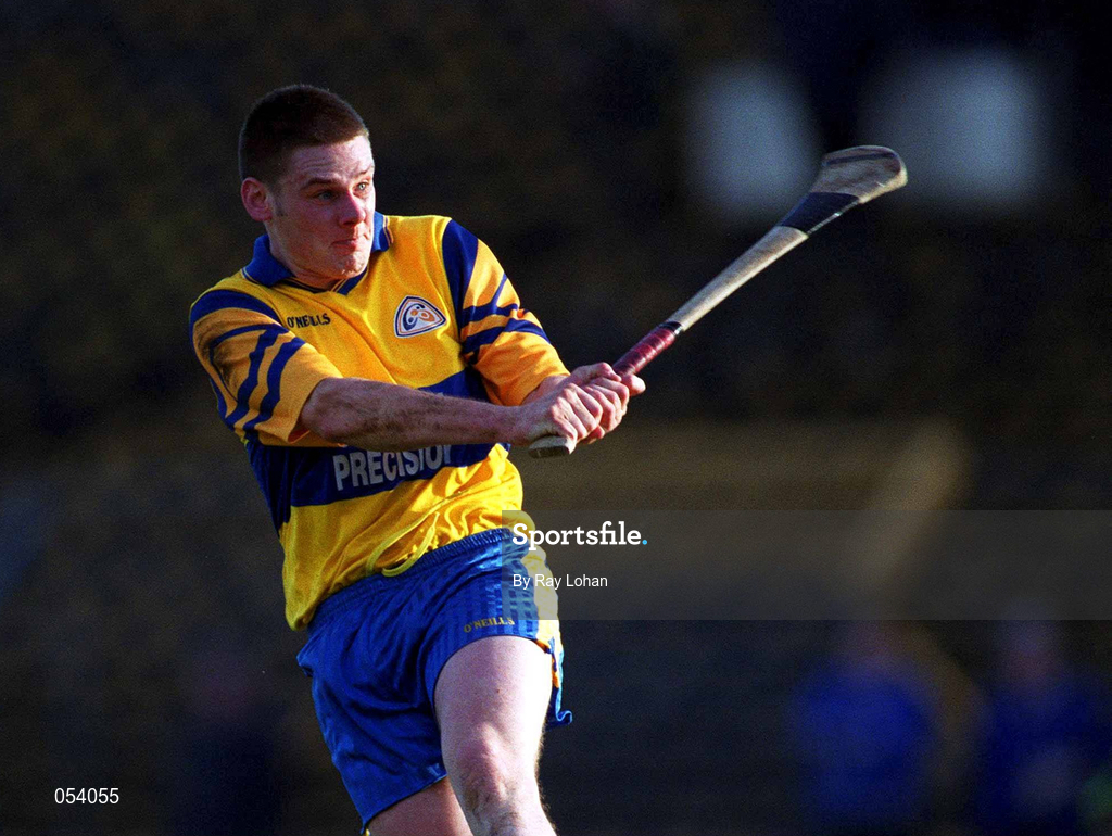 26 November 2000; John Reddan of Sixmilebridge during the AIB Munster Senior Hurling Club Championship Final match between Sixmilebridge and Mount Sion at Semple Stadium in Thurles, Tipperary. Photo by Ray Lohan/Sportsfile