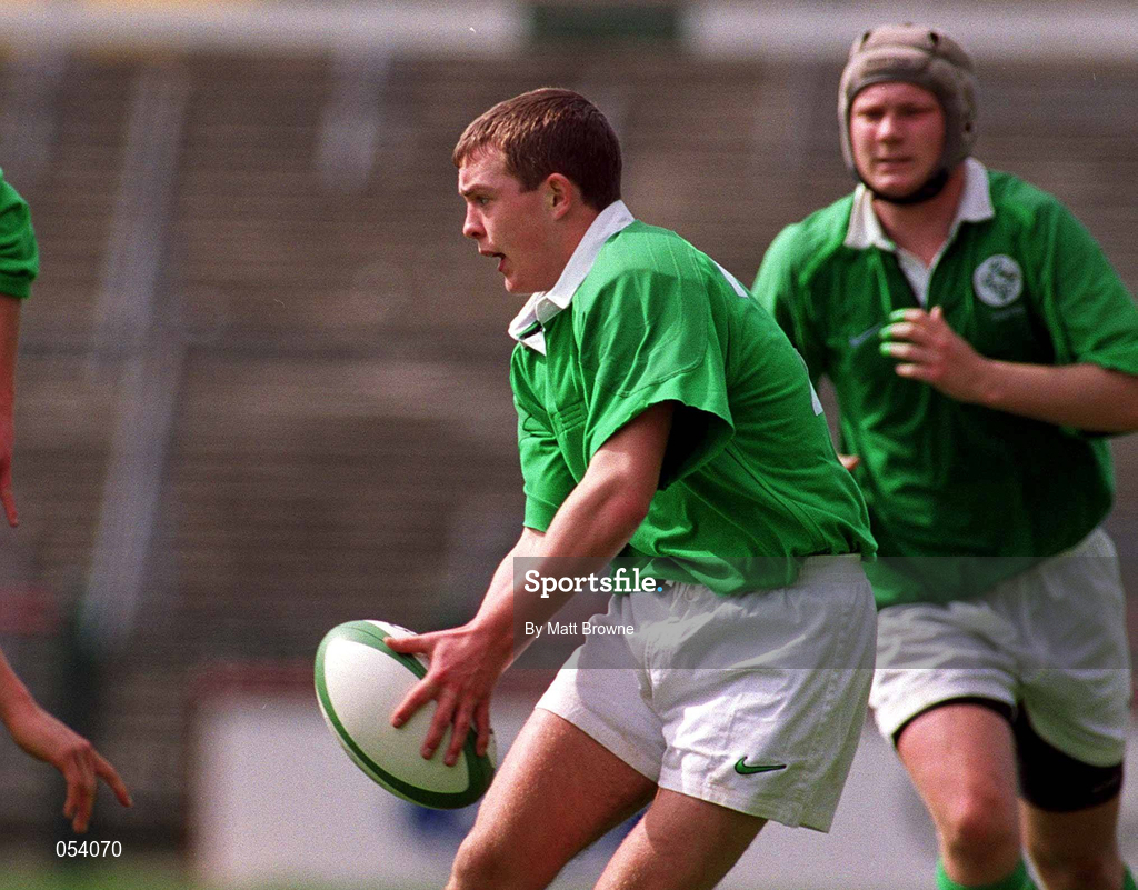 28 April 2000; Conor O'Loughlin of Ireland during the 4 Nations U18 Championship match between Ireland and England at Lansdown Road in Dublin. Photo by Matt Browne/Sportsfile
