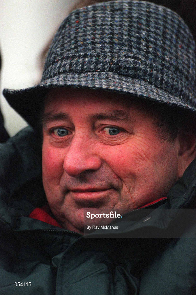 26 December 2000; Trainer Michael O'Brien during Day 1 of the Leopardstown Christmas Festival at Leopardstown Racecourse in Dublin. Photo by Ray McManus/Sportsfile