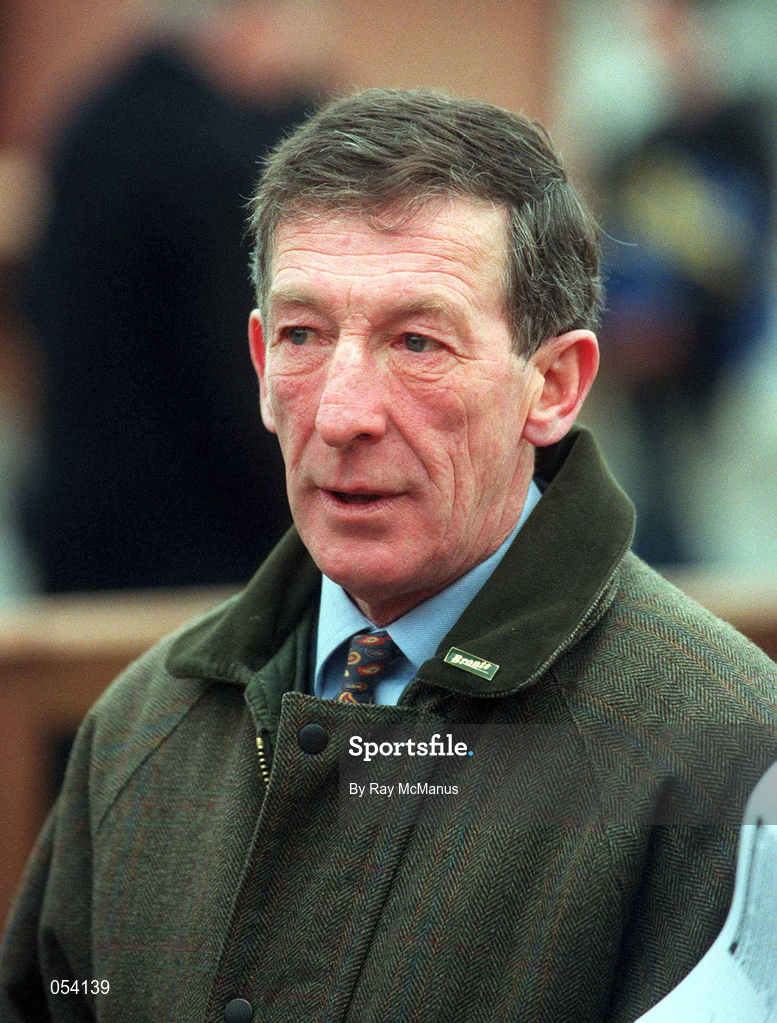 16 January 2000; Trainer Tommy Carberry at Fairyhouse Racecourse in Meath. Photo by Ray McManus/Sportsfile