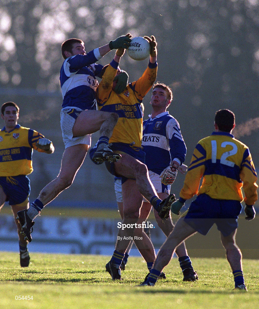 14 January 2001; Eamon Delaney of Laois contests a high ball with Liam Kiernan of Longford during the O'Byrne Cup First Round match between Longford and Laois at Pearse Park in Longford. Photo by Aoife Rice/Sportsfile