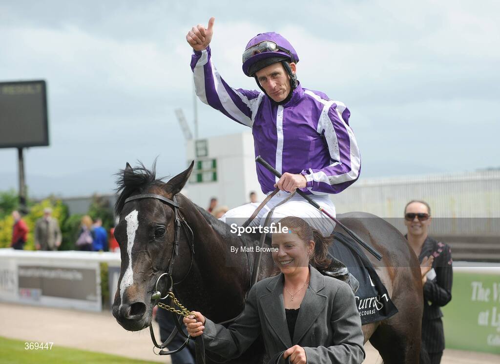 26 July 2009; Johnny Murtagh celebrates after winning the Camas Park And Ashtown House Stud Phoenix Stakes on Alfred Nobel. Curragh Racecourse, Co. Kildare. Picture credit: Matt Browne / SPORTSFILE