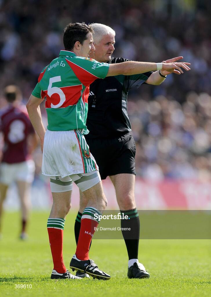 19 July 2009; Mayo's Peadar Gardiner with referee John Bannon during the game. GAA Football Connacht Senior Championship Final, Galway v Mayo, Pearse Stadium, Salthill, Galway. Picture credit: Diarmuid Greene / SPORTSFILE