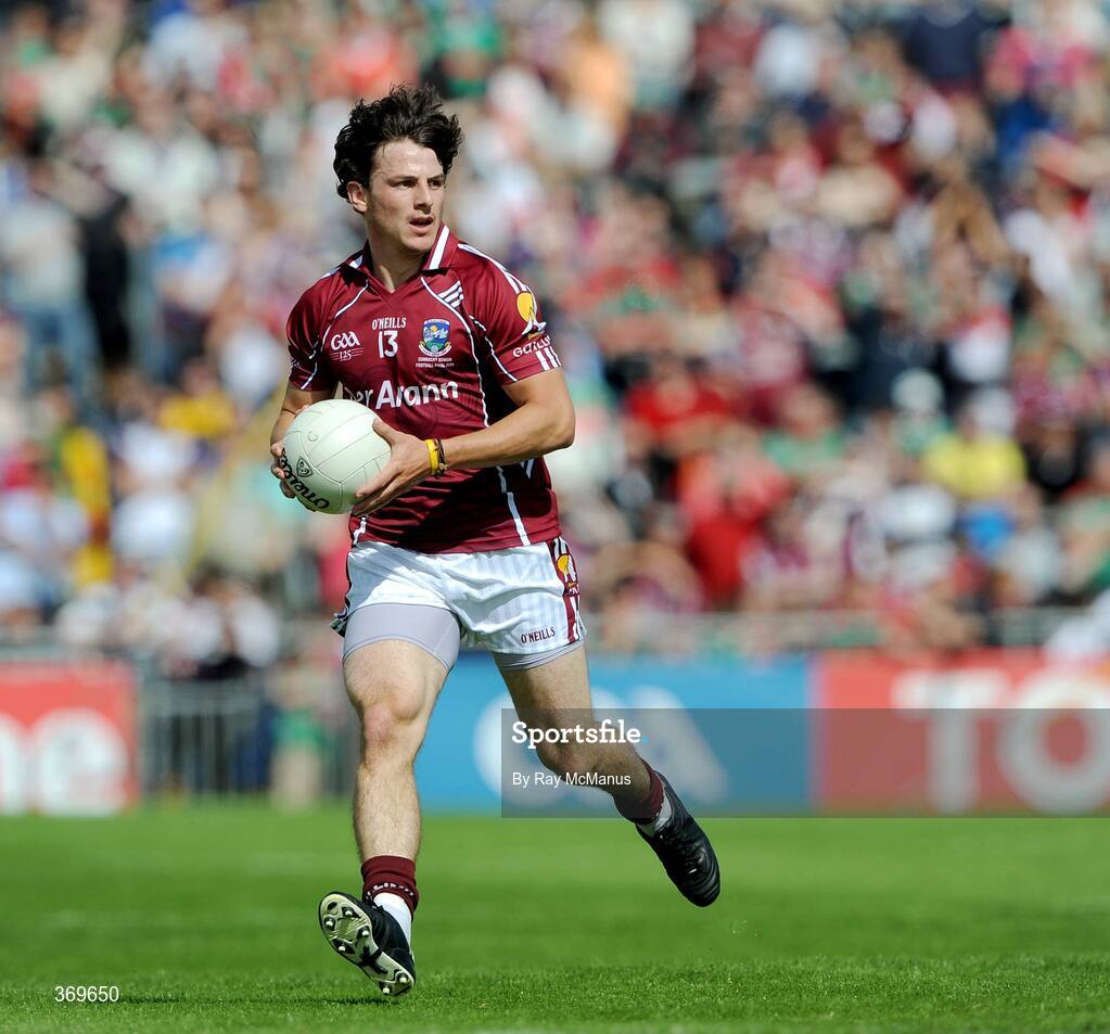 19 July 2009; Sean Armstrong, Galway. GAA Football Connacht Senior Championship Final, Galway v Mayo, Pearse Stadium, Salthill, Galway. Picture credit: Ray McManus / SPORTSFILE