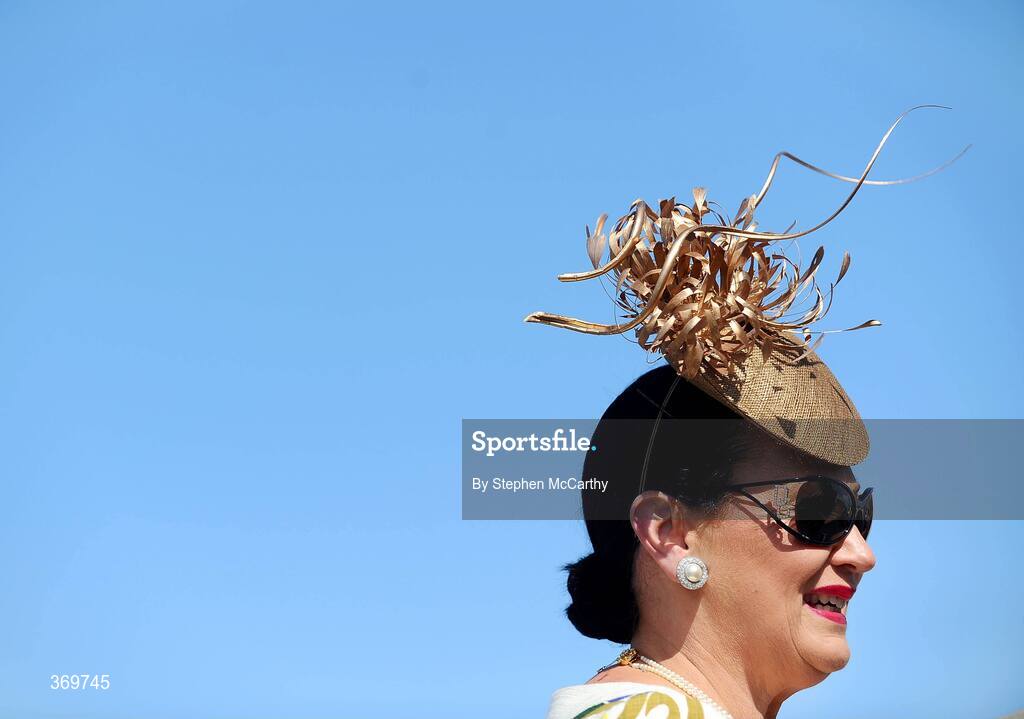 27 July 2009; Faith Amond, from Milford, Co. Carlow, ahead of the opening day of the Galway Racing Festival. Ballybrit, Galway. Picture credit: Stephen McCarthy / SPORTSFILE