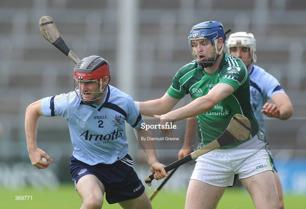 26 July 2009; Niall Corcoran, Dublin, in action against Paudie McNamara, Limerick. GAA All-Ireland Senior Hurling Championship Quarter-Final, Dublin v Limerick, Semple Stadium, Thurles, Co. Tipperary. Picture credit: Diarmuid Greene / SPORTSFILE