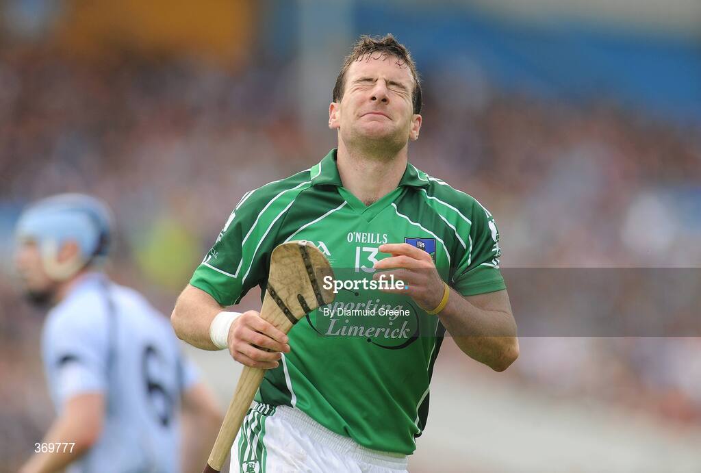 26 July 2009; Andrew O'Shaughnessy, Limerick, reacts after a missed opportunity. GAA All-Ireland Senior Hurling Championship Quarter-Final, Dublin v Limerick, Semple Stadium, Thurles, Co. Tipperary. Picture credit: Diarmuid Greene / SPORTSFILE