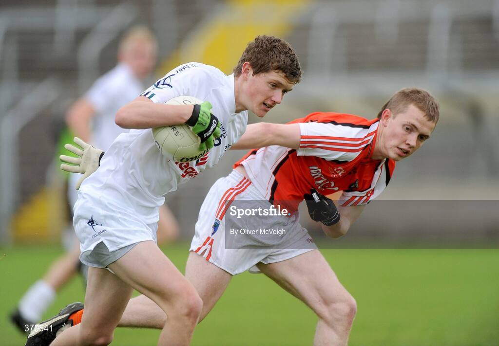1 August 2009; Cian Reynolds, Kildare, in action against Ronan Finnegan, Armagh. ESB GAA Football All-Ireland Minor Championship Quarter-Final, Armagh v Kildare, Kingspan Breffni Park, Cavan. Picture credit: Oliver McVeigh / SPORTSFILE