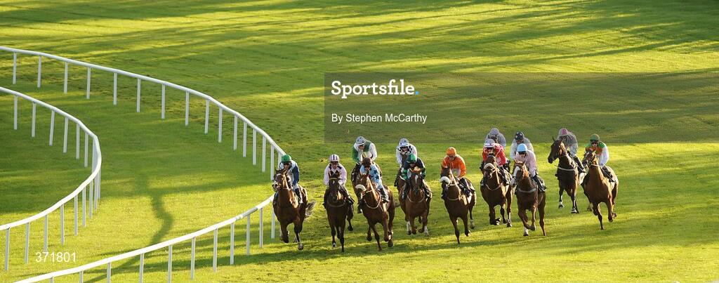 27 July 2009; A general view of the Hotelmeyrick.ie & Ghotel.ie Handicap. Galway Racing Festival, Ballybrit, Galway. Picture credit: Stephen McCarthy / SPORTSFILE