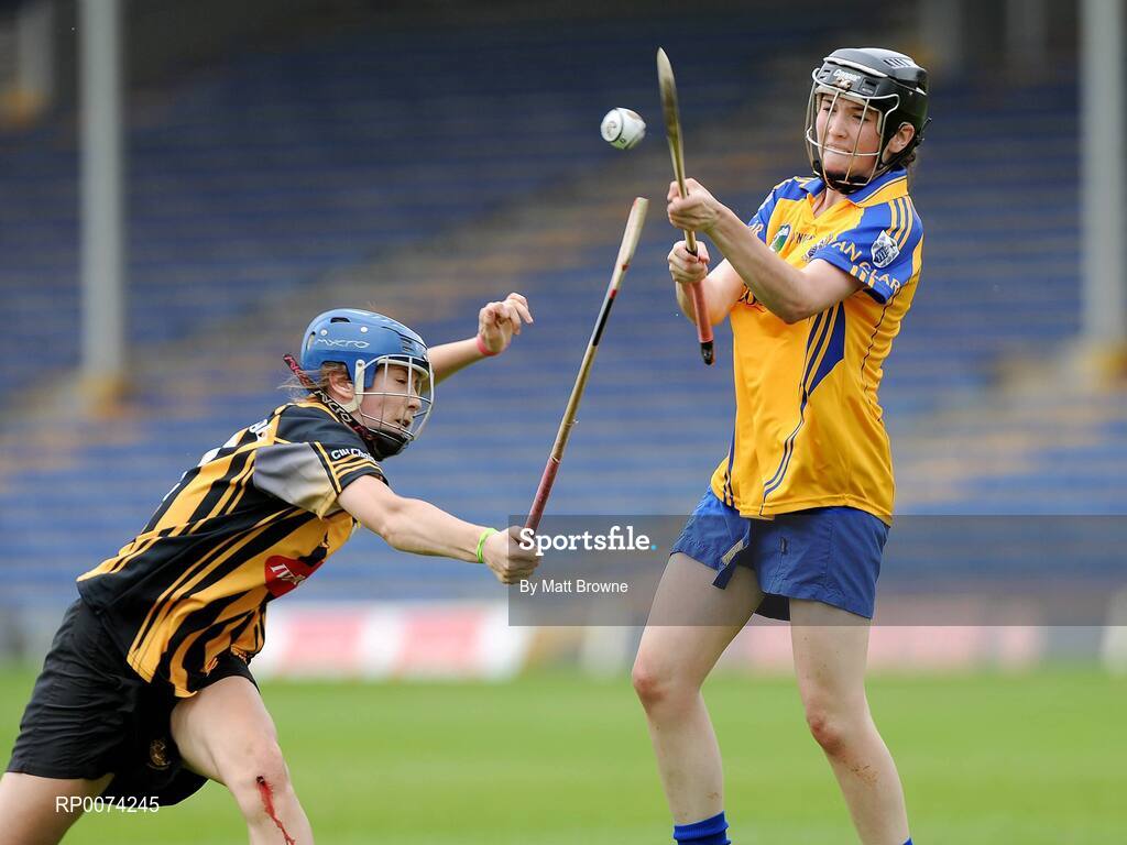 8 August 2009; Eimear Considine, Clare, in action against Aine Curran, Kilkenny. All-Ireland Camogie Minor A Championship Final, Kilkenny v Clare, Semple Stadium, Thurles, Co. Tipperary. Picture credit: Matt Browne / SPORTSFILE