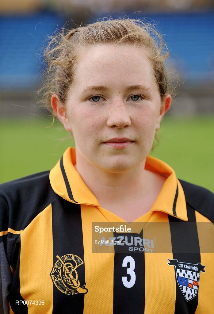 8 August 2009; Kilkenny captain Alison Walsh. All-Ireland Camogie Minor A Championship Final, Kilkenny v Clare, Semple Stadium, Thurles, Co. Tipperary. Picture credit: Matt Browne / SPORTSFILE