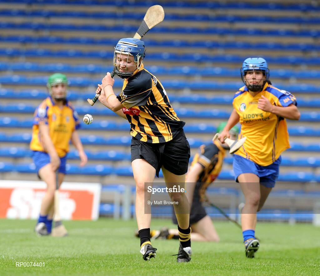 8 August 2009; Claire Phelan, Kilkenny, scores a goal against Clare. All-Ireland Camogie Minor A Championship Final, Kilkenny v Clare, Semple Stadium, Thurles, Co. Tipperary. Picture credit: Matt Browne / SPORTSFILE