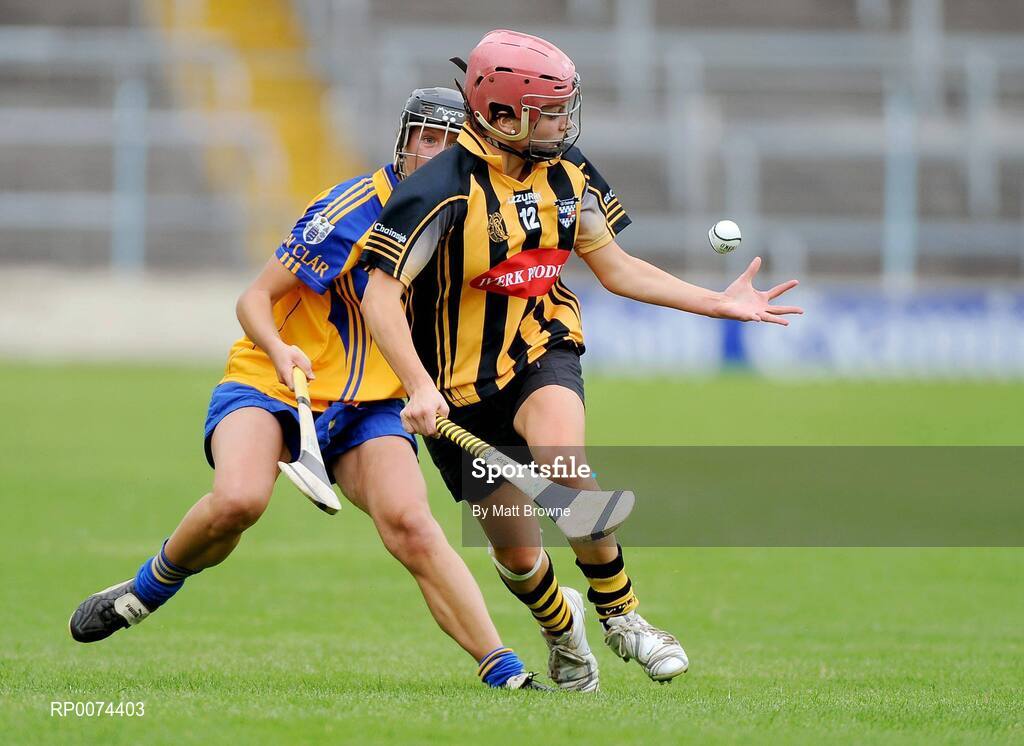8 August 2009; Anna Farrell, Kilkenny, in action against Christina Glynn, Clare. All-Ireland Camogie Minor A Championship Final, Kilkenny v Clare, Semple Stadium, Thurles, Co. Tipperary. Picture credit: Matt Browne / SPORTSFILE