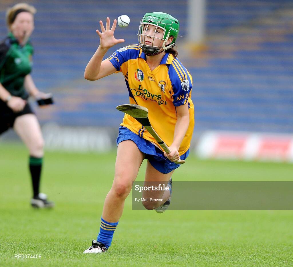 8 August 2009; Katie Cahill, Clare. All-Ireland Camogie Minor A Championship Final, Kilkenny v Clare, Semple Stadium, Thurles, Co. Tipperary. Picture credit: Matt Browne / SPORTSFILE