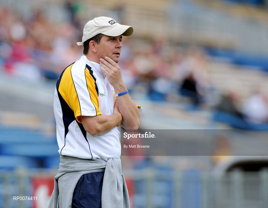 8 August 2009; Clare coach Davy Fitzgerald. All-Ireland Camogie Minor A Championship Final, Kilkenny v Clare, Semple Stadium, Thurles, Co. Tipperary. Picture credit: Matt Browne / SPORTSFILE