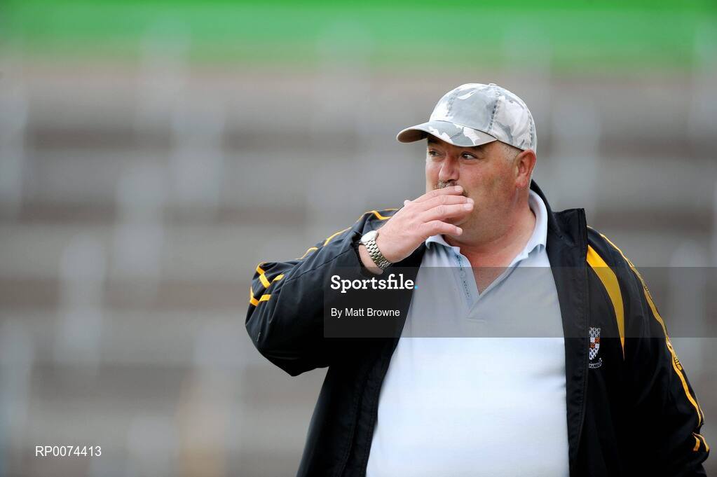 8 August 2009; Kilkenny manager Brendan Williams. All-Ireland Camogie Minor A Championship Final, Kilkenny v Clare, Semple Stadium, Thurles, Co. Tipperary. Picture credit: Matt Browne / SPORTSFILE