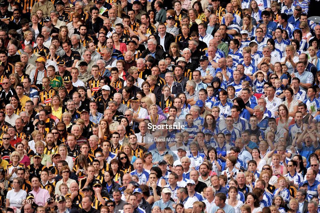 9 August 2009; Kilkenny and Waterford supporters look on from the stand during the game. GAA Hurling All-Ireland Senior Championship Semi-Final, Kilkenny v Waterford, Croke Park, Dublin. Picture credit: David Maher / SPORTSFILE