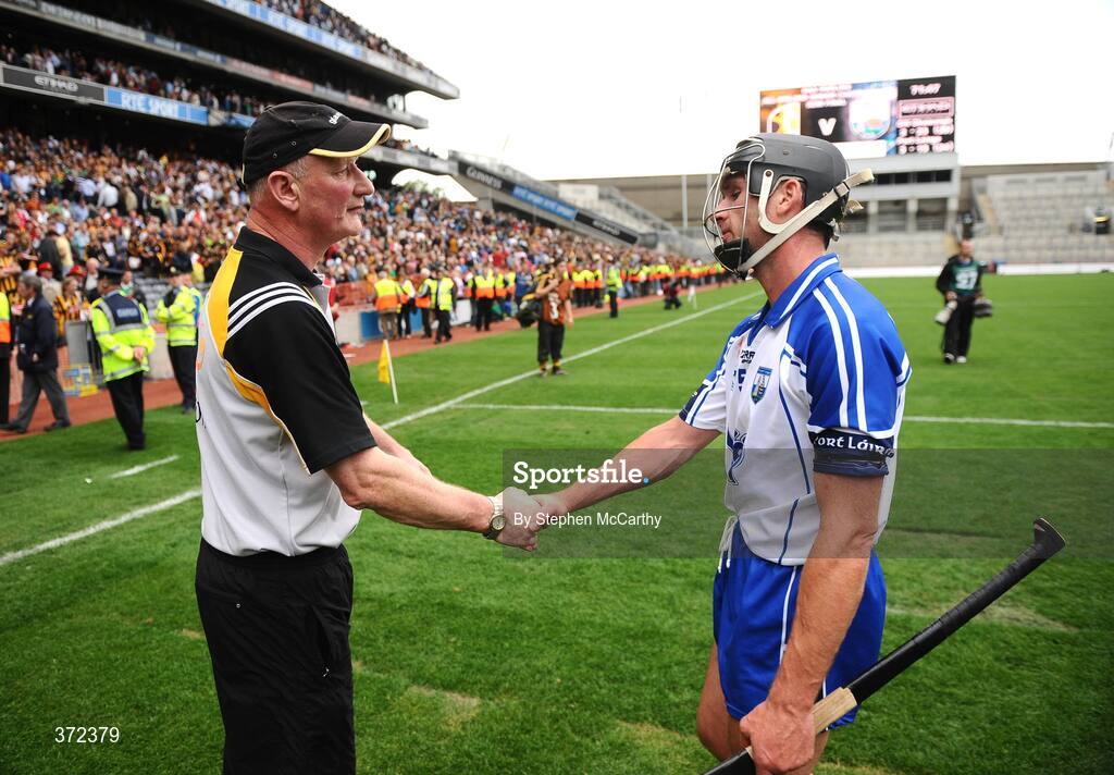 9 August 2009; Kilkenny manager Brian Cody shakes hand with Tony Browne, Waterford, after the match. GAA Hurling All-Ireland Senior Championship Semi-Final, Kilkenny v Waterford, Croke Park, Dublin. Picture credit: Stephen McCarthy / SPORTSFILE