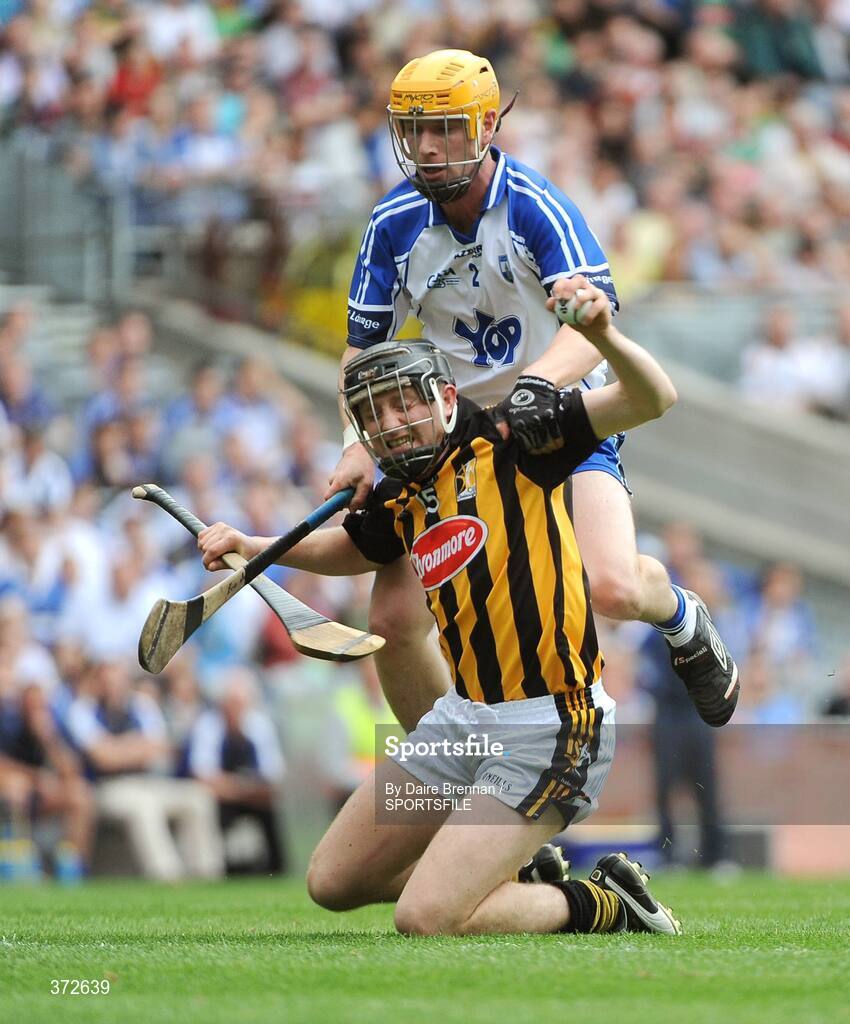 9 August 2009; Aidan Fogarty, Kilkenny, in action against Eoin Murphy, Waterford. GAA Hurling All-Ireland Senior Championship Semi-Final, Kilkenny v Waterford, Croke Park, Dublin. Picture credit: Daire Brennan / SPORTSFILE