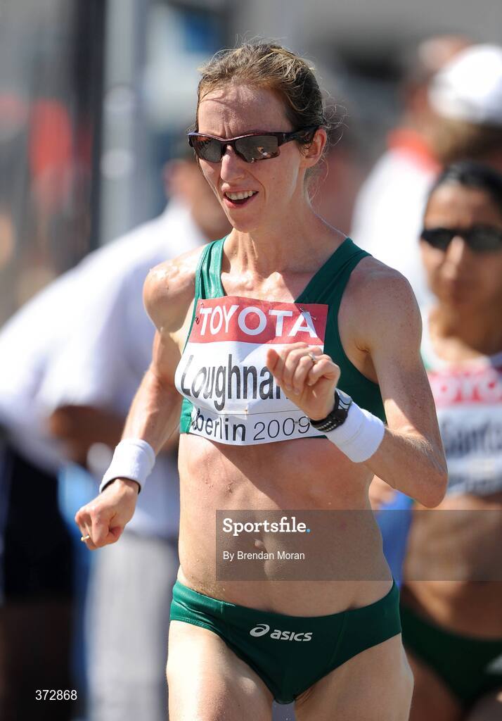 16 August 2009; Ireland's Olive Loughnane on her way to finishing second in a season best time of 1:28.58 and winning a silver medal in the Women's 20K Walk Final.12th IAAF World Championships in Athletics, Berlin, Germany. Picture credit: Brendan Moran  / SPORTSFILE