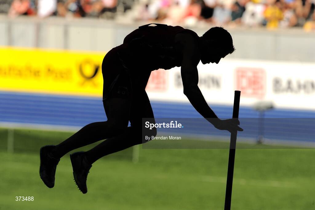 20 August 2009; Spas Bukhalov of Bulgaria fails to clear 5.65m during qualification for the Men's Pole Vault Final. 12th IAAF World Championships in Athletics, Olympic Stadium, Berlin, Germany. Picture credit: Brendan Moran / SPORTSFILE