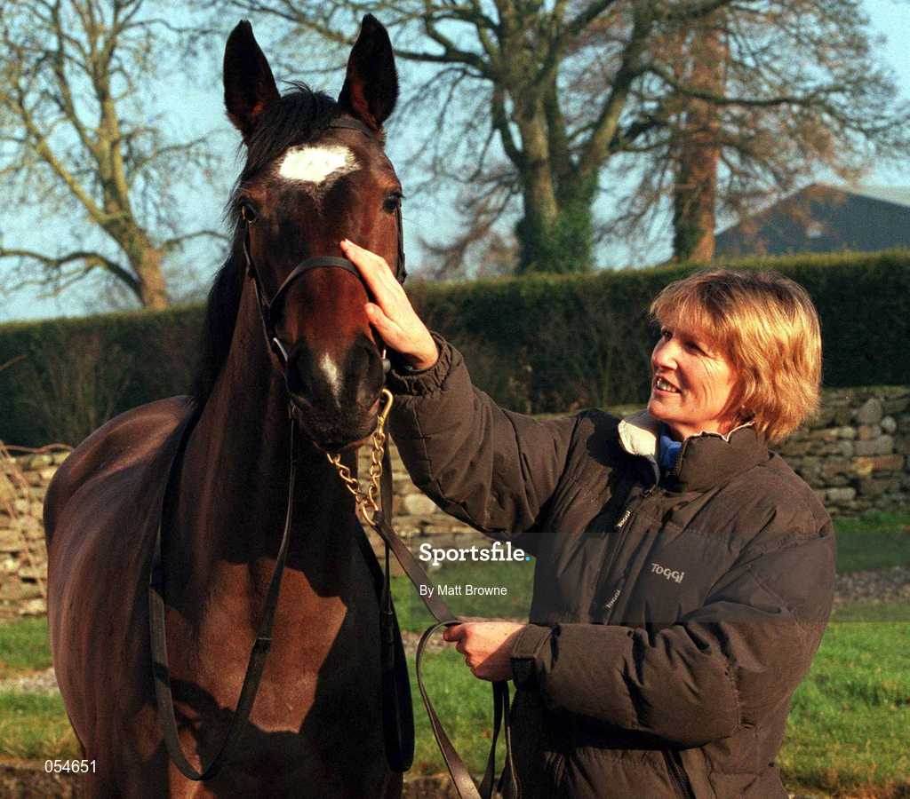 18 January 2000; Jessica Harrington with No Mercy at her Stud Farm in Moone, Kildare. Photo by Matt Browne/Sportsfile