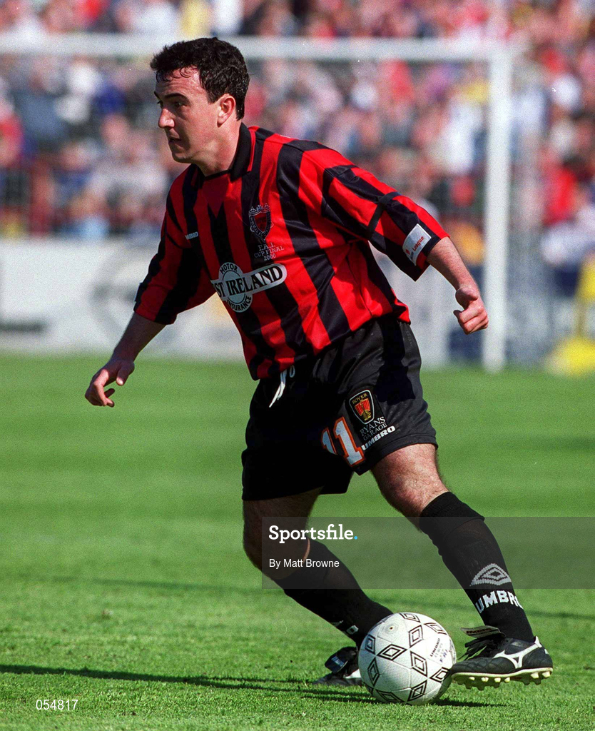 30 April 2000; Mark Dempsey of Bohemians during the FAI Cup Final match between Shelbourne and Bohemians at Tolka Park in Dublin. Photo by Matt Browne/Sportsfile