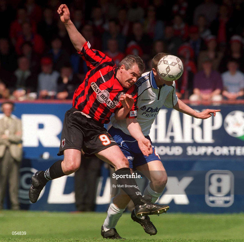 30 April 2000; Derek Swan of Bohemians in action against Tony McCarthy of Shelbourne during the FAI Cup Final match between Shelbourne and Bohemians at Tolka Park in Dublin. Photo by Matt Browne/Sportsfile